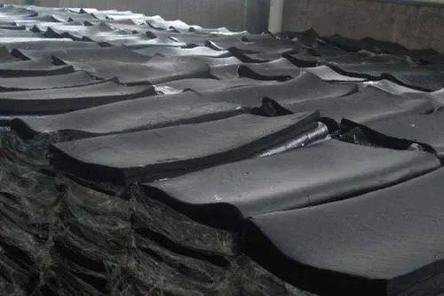 輪胎、膠帶等橡膠工業(yè)刺鼻異味，的凈除臭劑專用配方快速解決！